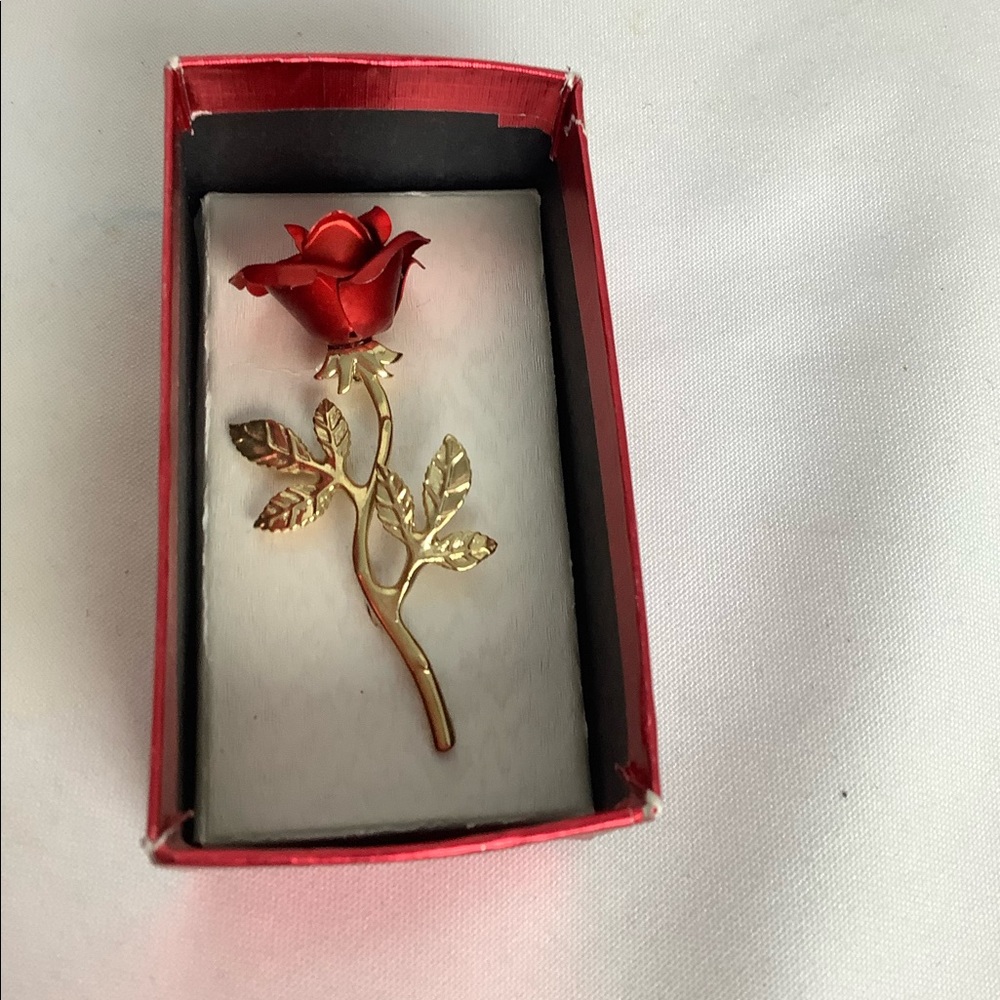 Rose Brooch Box is Not Perfect As Is No Top/Cover
